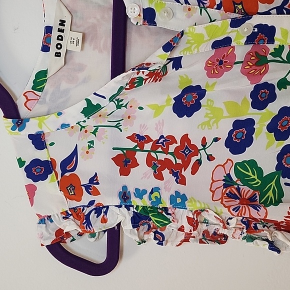 Boden Flame Scarlet Diamond Terrace Alicia Red and Pink Floral Blouse Size 8 - Picture 6 of 16